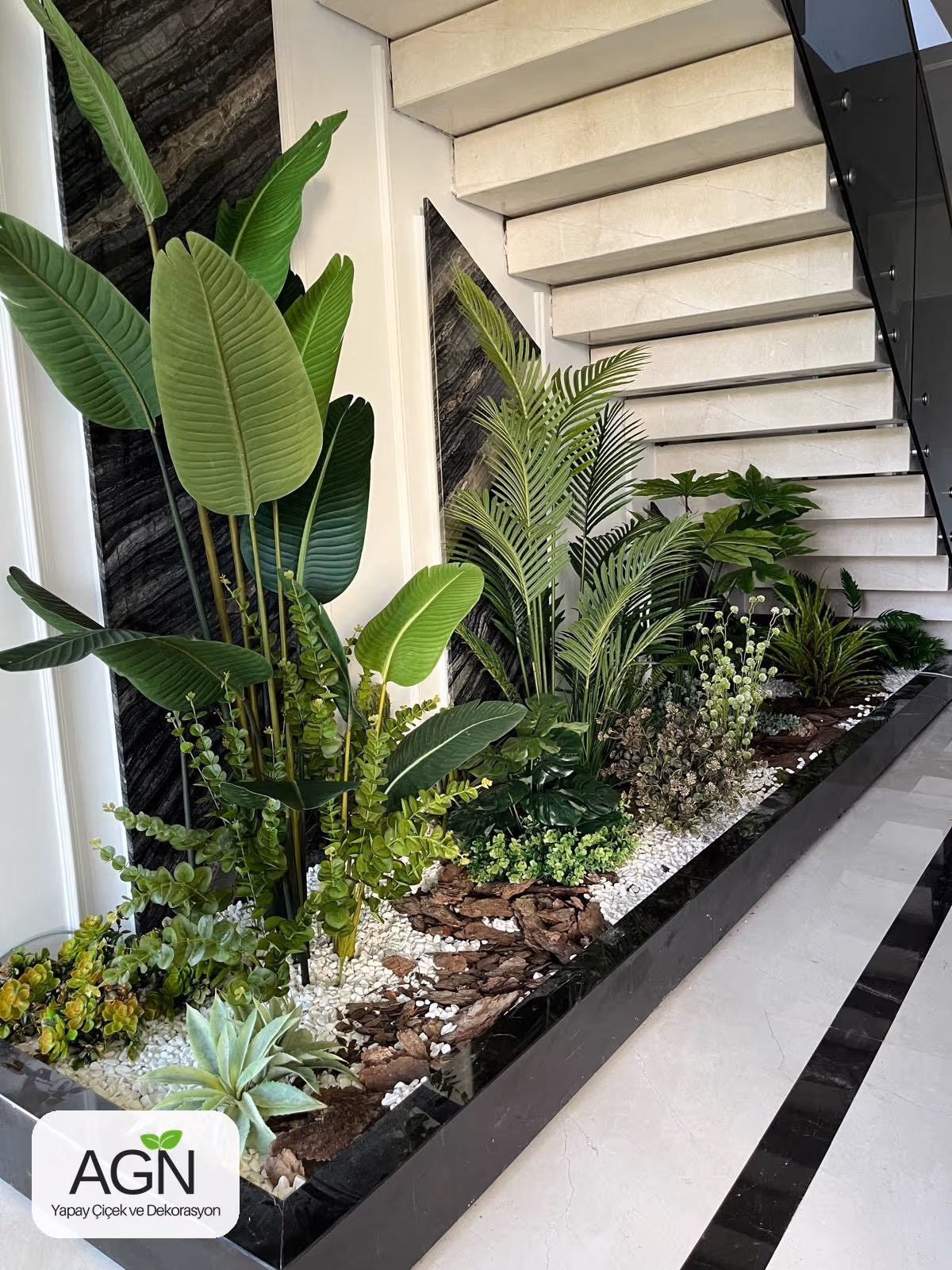 Yapay Botanik Bahçe Uygulaması